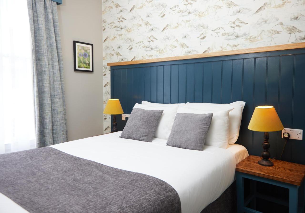 The Bell Hotel Woburn By Greene King Inns エクステリア 写真